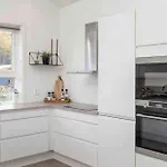 Moderne Hus Med Flotte Utemuligheter Og Parkering Lillehammer
